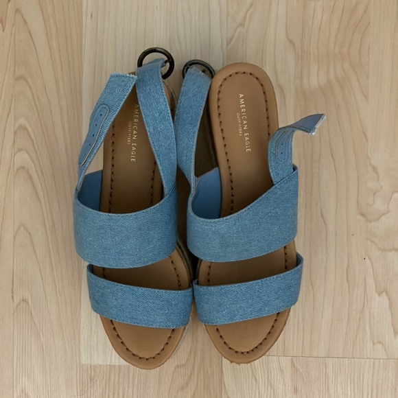 American eagle - Picture 2 of 3